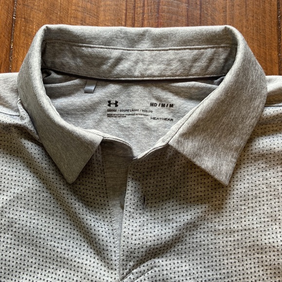 Under Armour Polo - Picture 2 of 3
